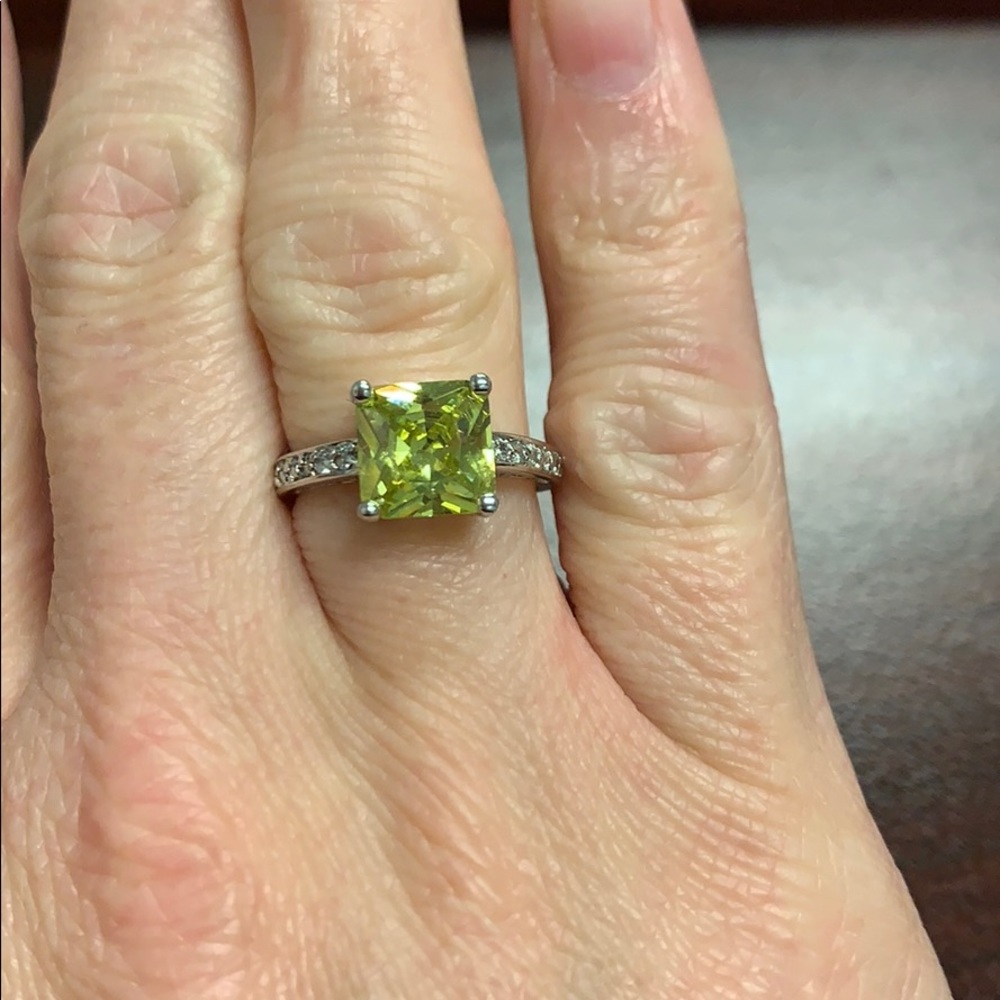 Canary yellow ring